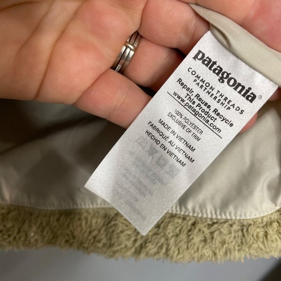 PATAGONIA los gatos vest in khaki size S - Picture 4 of 6